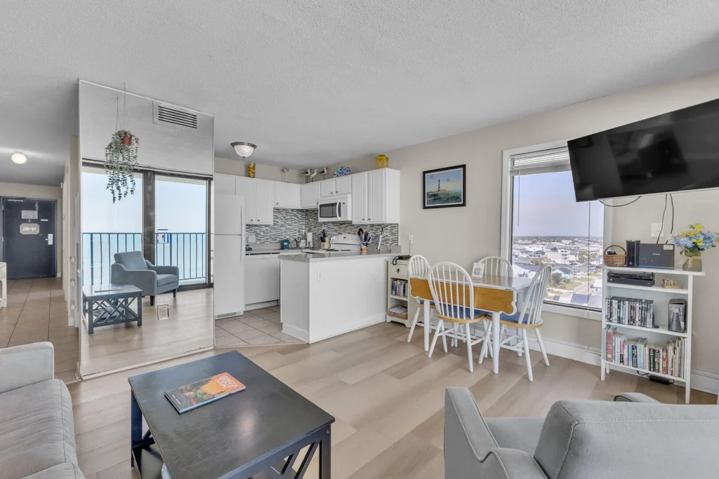 kitchen access in a hotel vs a condo